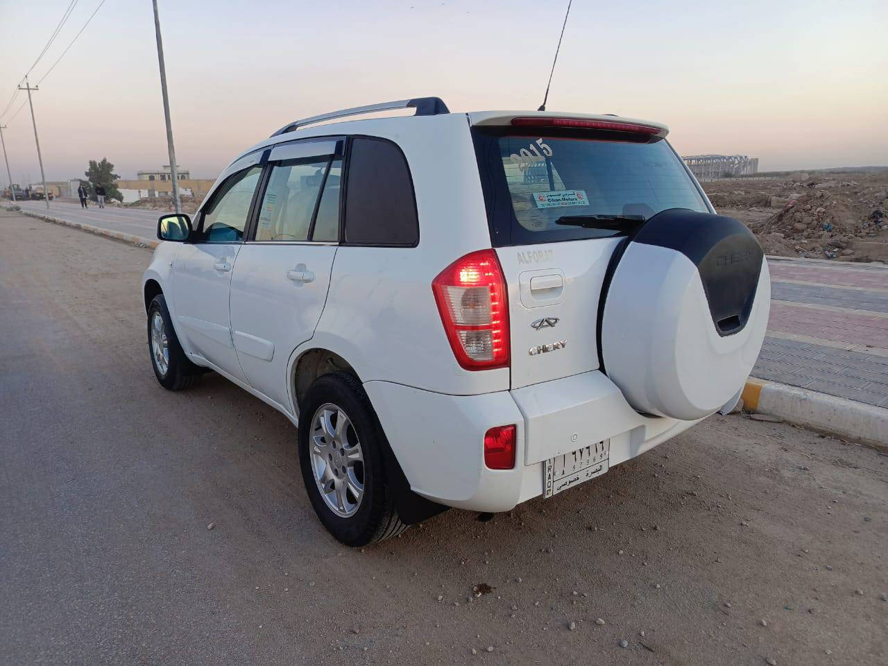 اسلام عليكم تيكو موديل 15 كفاله عامه ماشيه 100 من ضربه وتبديل مكينه وكير حداديه تخم تاير  كهربايات شغاله شاشه سنتر لوك تتفه بلكشنات سياره جاهزه العنوان ذي قار الشطره السعر 70بيه مجال ***********
