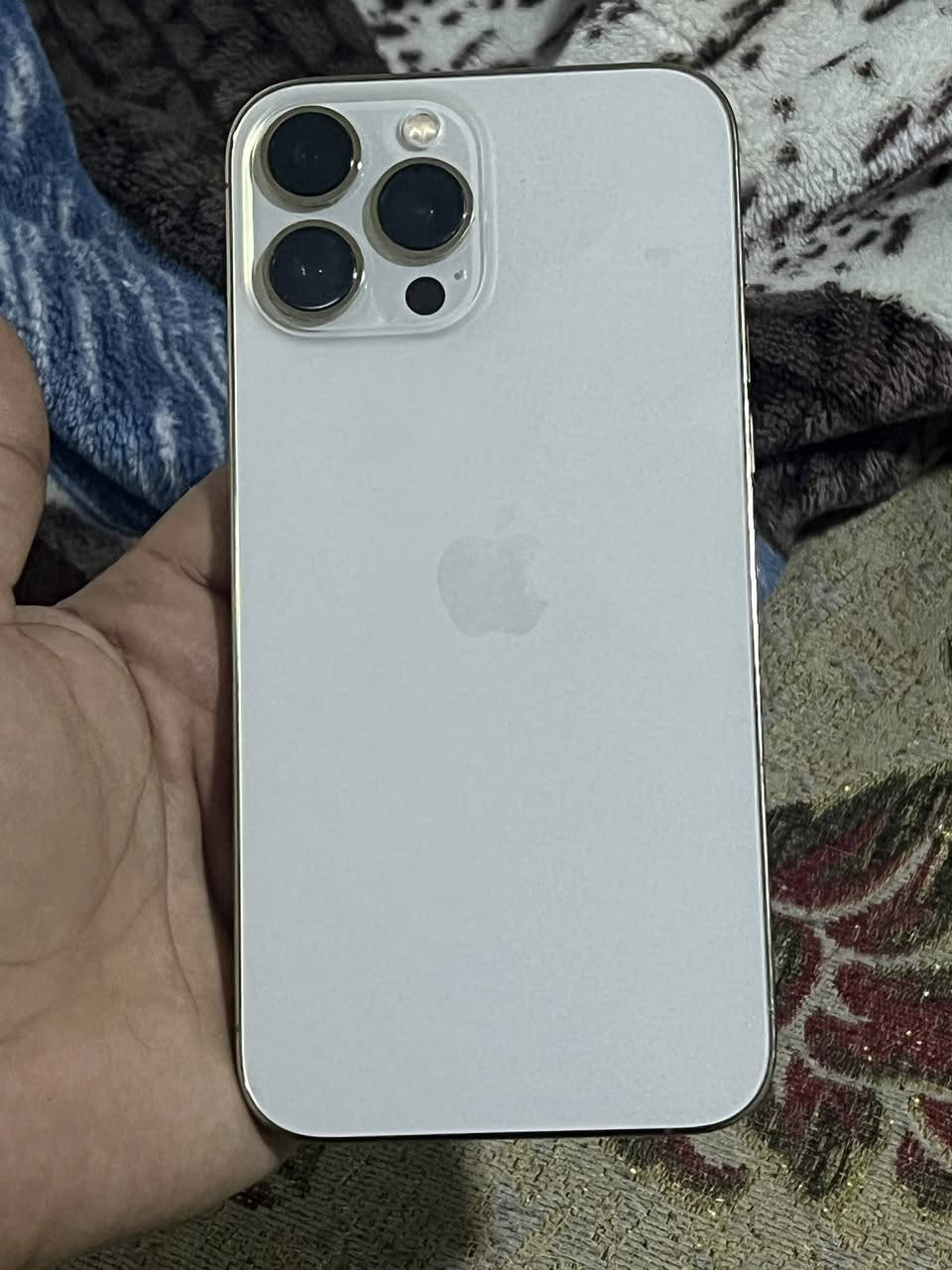 ايفـون 13 برو ماكس قطعتين مناسبات ❤️
للبيع مكاني بابل بكرلي 
***********
