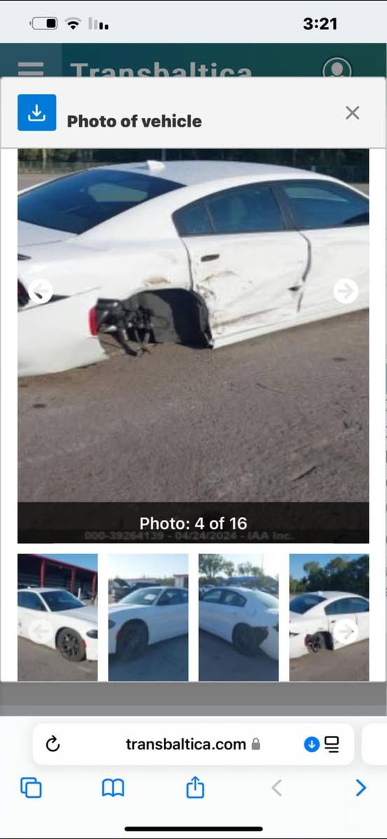 سلام عليكم جارجر ٢٠٢٣ sxt بيها باب خلفية صبغ فقط بدون ايرباك ماشيه ١٨ الف رقم بغداد بأسمي مطلوب مراوس بلاندكروز موديل ١٦ وفوك 
والفرق موجود نقد


**إذا كنت صاحب هذا الإعلان وتريد حذفه لأي سبب، رجاءا أرسل رسالة إلى الدعم الفني**