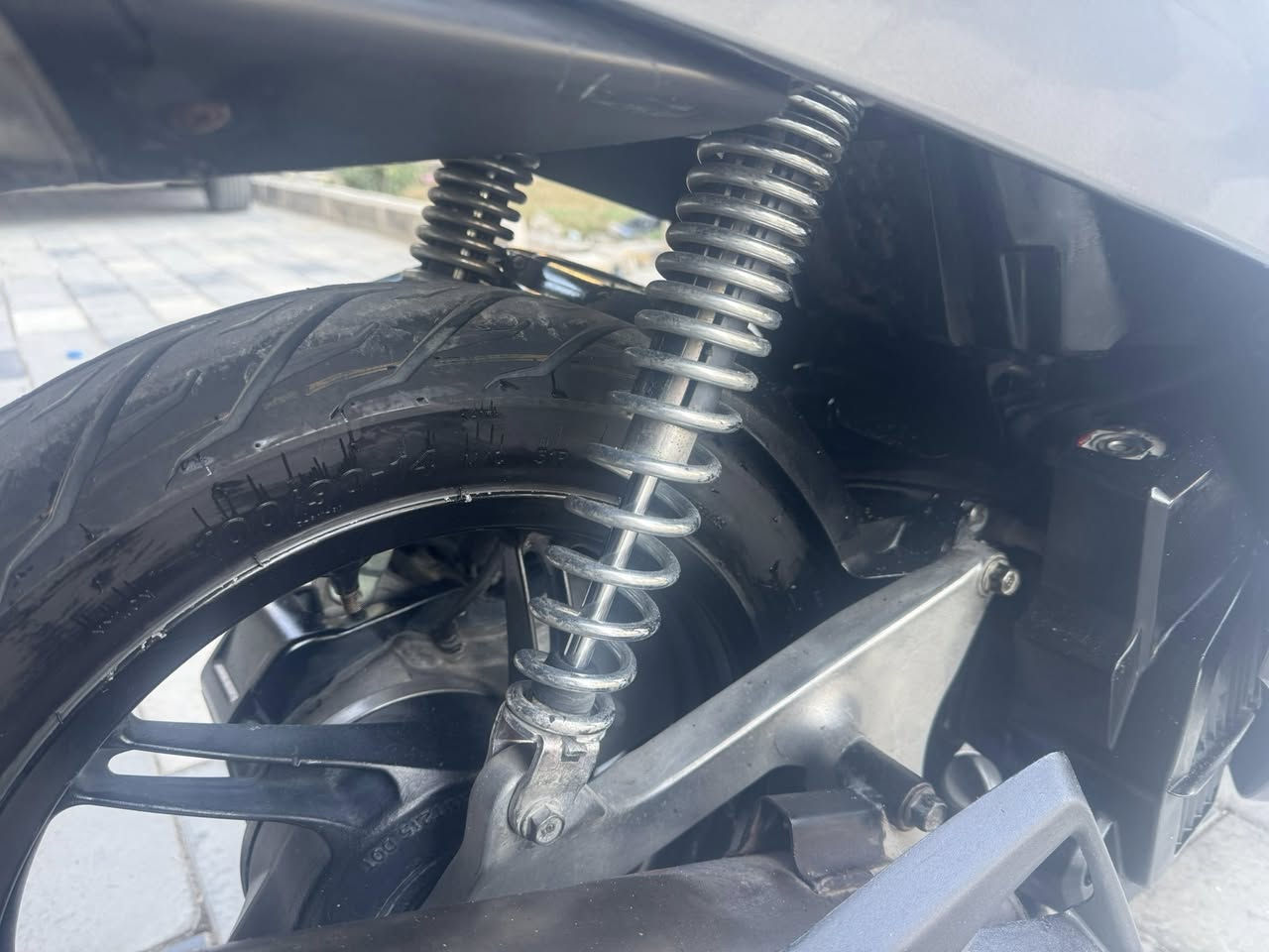 ياباني if جي اف 
محرك ١٥٠
ستان كهربائي حساس زدام كل شغاله ماشيه قليل مال رمبه ع أيدي مأخذه مال جناي مكفوله كفاله عامه كفر اصلي محرك ممفتوح دراجه لوك اوراقه كامله عالي ناصي لايت اشاير كله شغاله 
سعره 1350 مجال 
مكاني بغداد الكرخ شقق شارع حيفا 
رصيد ماعندك رمش وخابرك PCX***********
