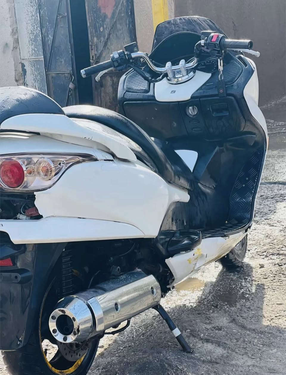 فورزا08كامله كلش حلوه كهربائيات حماوه ما تعبر النص مكان الدراجه قلعة السكر سعر٦٠٠وبيها مجال او مراوس حسب القناعة


**إذا كنت صاحب هذا الإعلان وتريد حذفه لأي سبب، رجاءا أرسل رسالة إلى الدعم الفني**