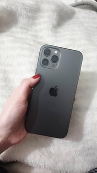 آيفون ١٢ برو ماكس • للبيع