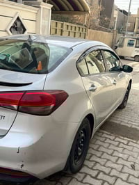 بيع سريع مستعجل ١٠٠ قفل قفل سعر نهائي  السلام عليكم كيا فورتي 2017  ام...