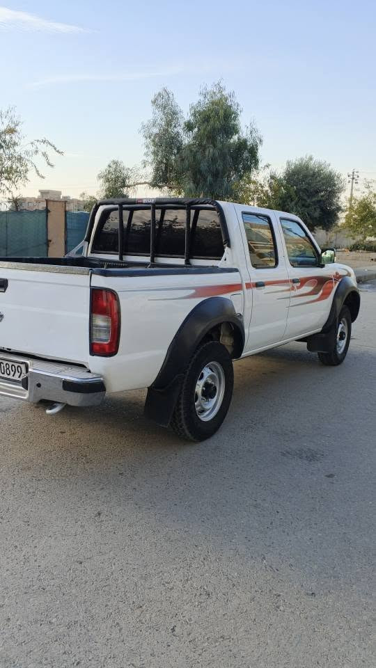 نیسان دەبل اکسل مۆدێل2006 جام کارەبا ناو سور بەس بۆنیتی بۆیاخە بێ ناوگرتن نمونە لەجوانیدا توندو تۆڵ سەنەوی تازە بەسەر چووە 
نرخ:120 گەڵا
ژ.م:*********** السليمانية, العراق
