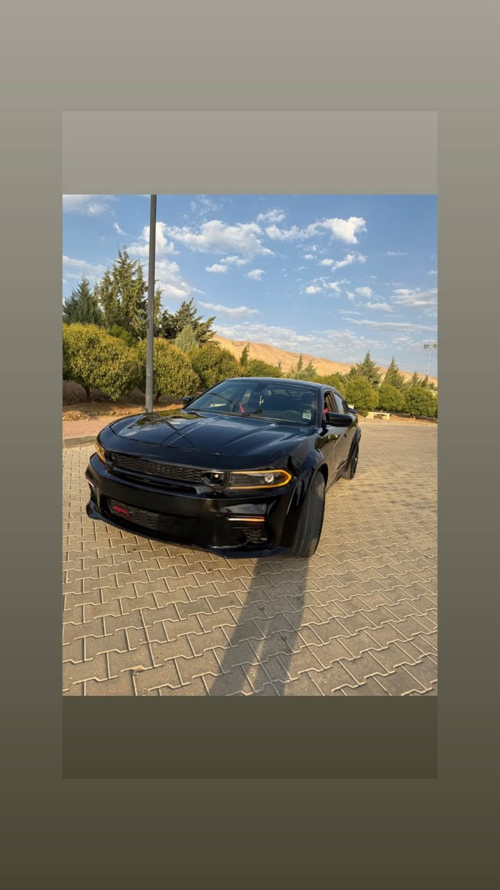 سلاو ريز دوج چارجه ر ٢٠١٧
دوبه ي ساخ ساخ 
پيشو بشت كه بس 
وايبودي بوبه سراوه شكلي كراوه ته هيلكات 
٢٥٠ مه سره بي تيا نيه 
مواسه فات به س سلايت نيه 
تابليت جوانو باكه مالي خومه و مه سره فم تيا كردوه   زور توندو توله  سه ياره كه كامل بوياخه له سه ر ساخي مالي مه ده ني به شه رت كودي بو كراوه له هيجي كه م نيه ٩٧ معامه له زور به جواني ماوه ته وه تاكايه موشته ري نيت سه ري هيج لايك با نه ئيشينين  
*********** واتسپ السليمانية, العراق
