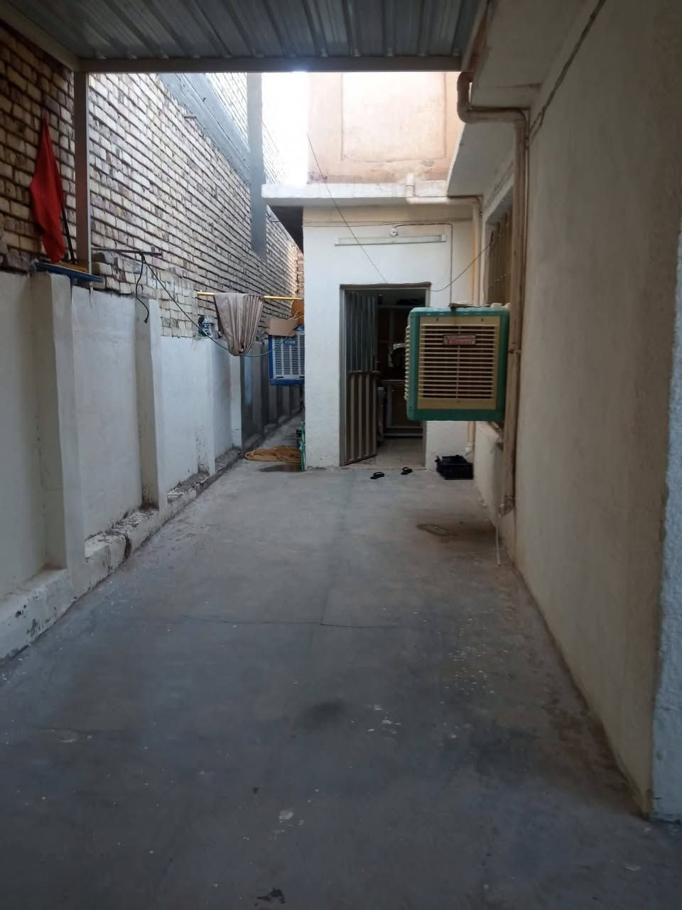 بيت للبيع مساحه 124 متر طابو صرف
حي ميسان قطاع 15 مجاور شارع الكيات حي ميسان 

غرفه ومطبخ واستقبال وصحيات خارجيه ومكشوفة

البناء نظيف  قابل للسكن 

السعر 130 

استفسار او مراجعة مكتب الخالدي للعقار 

عنوان المكتب حي ميسان شارع كيات قرب تقاطع بوريات مقابل مخبز الوسام 

او الاتصال على الرقم ***********

او الاتصال على الرقم ‏‪0781 539 0982‬‏

ادخل على الرابط التالي واطلع على عروض حي ميسان

https://www.facebook.com/groups/392370572858358/?ref=share_group_link
