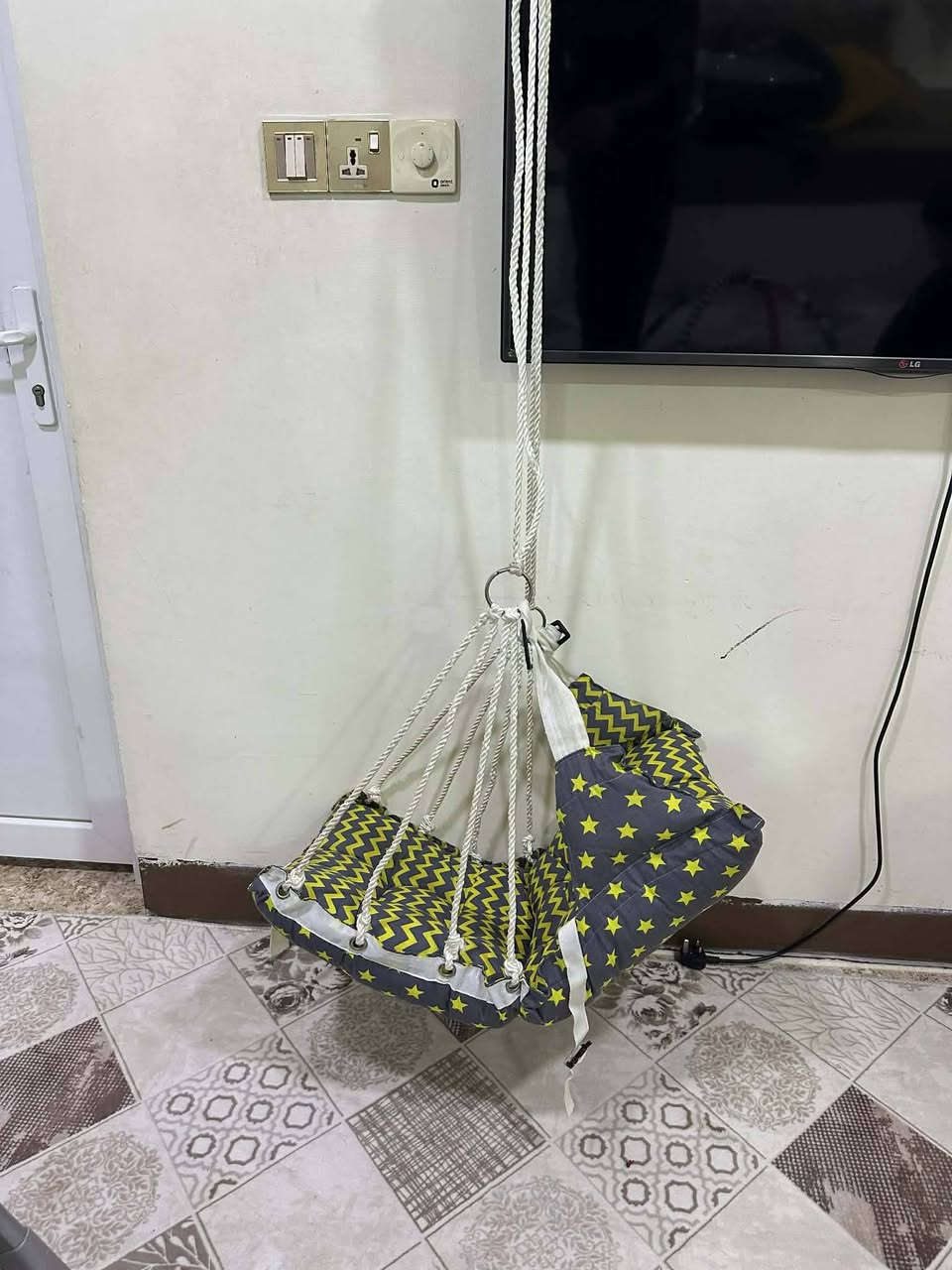 للبيع كلها سعرها 150الف كاروك كهربائي 
***********
