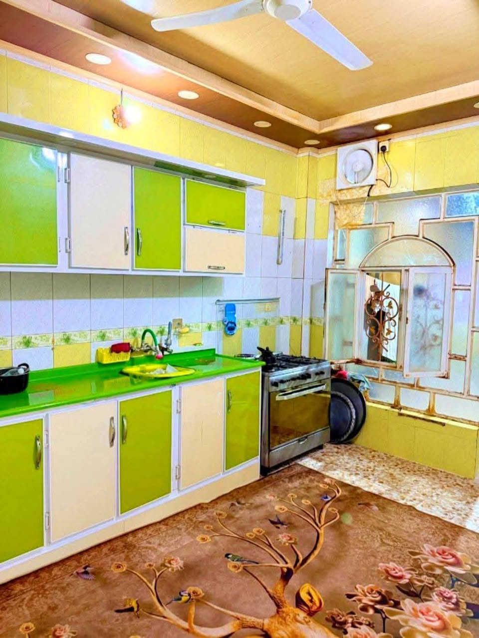 على بركة الله 

📍للبيع بيت طابو صرف سند مستقل

مساحة ١٥٠م  طابقين ٣ غرف وصالتين وأستقبال ومطبخ وصحيات خارجية و داخلية ومناور 🌿

 بناء حديث طابوق 🧱 وصب كونكريت 🏗️

🌍موقع ممتاز مشخاب حي الشهيد الصدر 👉

🔴 لمعرفة السعر كتابة كلمة  (تم)  او عند الاتصال 🔴

—————————————————————————

☎️ للاستفسار الاتصال على الرقم التالي : 

        *********** عبد الله

متوفر واتساب وتلكرام فقط او زيارة مكتب 🏢 خطوات الفهد 🐆 للعقار الواقع بالشارع الرابط بين المتنزه ومول الف هلا مجاور افران ومعجنات الراقي

#مكتب_خطوات_الفهد_للعقار
