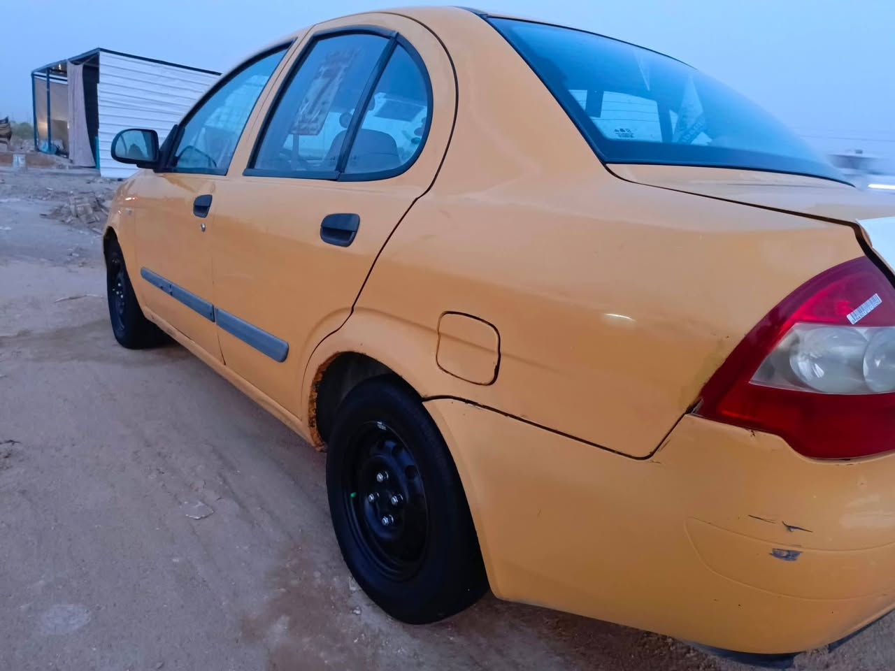 سلام عليكم سيارة طيبة للبيع موديل 15 سيارة كفالة عامة هية غرامة مصفرة كفالة عامة بيها خياسات بل دوسه قليل كير مكينة مكفولات مشروع وطني   رقم ميسان   راعيها موجود يمي سنوية لل28 تبريد ثلج‏‪***********‬‏ سعر 30    مكاني ديوانية
