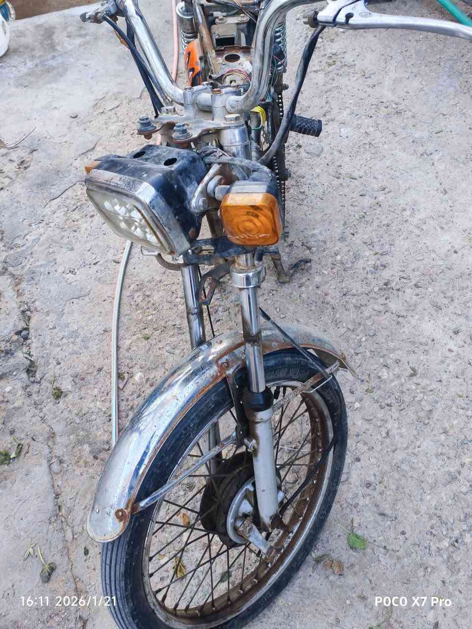 صدر كامل مال ايراني نظيب بس ما غاسله والويل اللي ورا جديد بس ما غاسله بوصه اخاه جوه سوك تانكي جديد مامزنجر وكشن بكاني بصره ابو الخصيب هذا رقمي ***********
