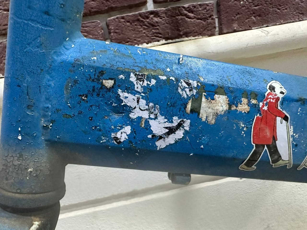 باسكل عكرب للبيع بي فقط التاير الخلفي يحتاجله نفخ والعكرب يحتاجله دهن والمكانين يحتاجلهن صبغ المكان كربلاء الحر الصغير للتواصل واتساب *********** او ماسنجر
