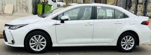 السلام عليكم 
كورلا ساز ياباني اصلي ٢٠٢٤ فول مواصفات ماشية ٢٥الف 
مكفوله كفاله عامه باسمي تحويل ثاني يوم بعده بالضمان 
الاتصال ***********
