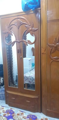 غرفة نوم • استعمال قليل • قابل تفاوض