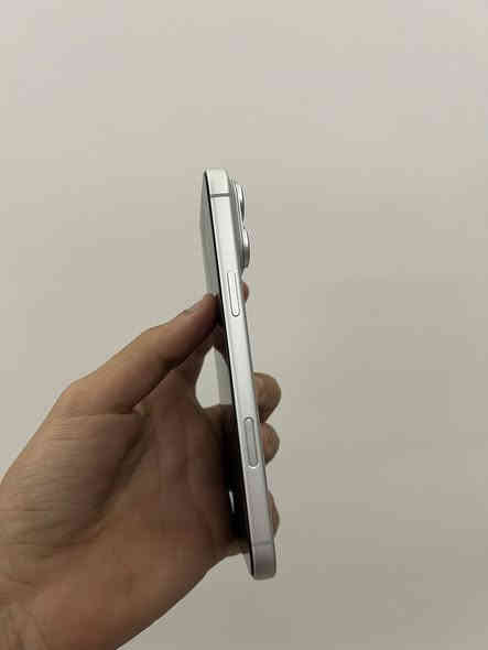 للبيع 17 برو ماكس ذاكره 256 بطاريه 100 مشحون 16 مره لz/a يجي شريحه فعليه وشريحه الكترونيه 
شراي اتصل 
***********
