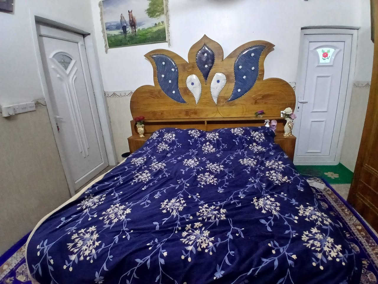 غرفة نوم نجارة عراقي مستعملة للبيع اخذناها قبل سنة
السعر: 900 وقابل للتفاوض البسيط
​📍 الموقع: كربلاء حي العباس الفرع الاول 
🚚 النقل والفك: على المشتري.
يرجى المراسلة على الخاص (Messenger) 📩
أو الاتصال على الرقم: [‎***********] 📞
