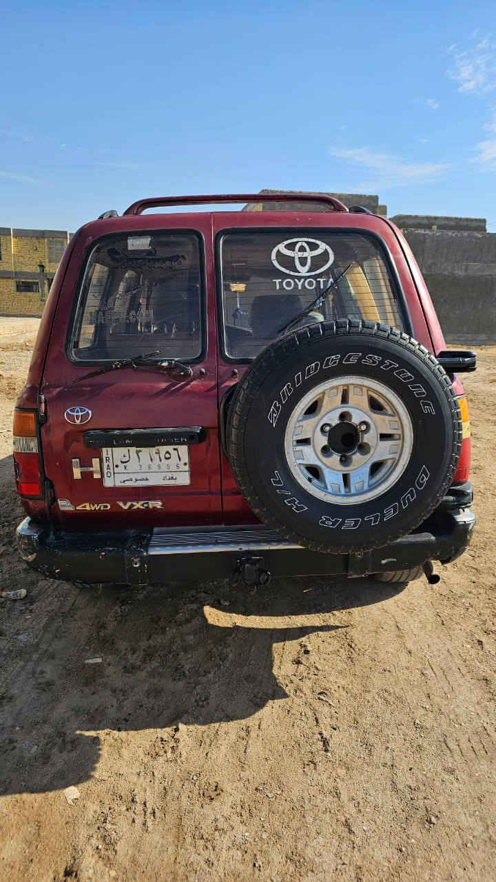 يالله
السلام عليكم جكساره 1991 سياره كفاله من الضربه رقم بغداد سنويه جديده 

محرك 8سلندر 

محرك وكير قبل شهر شادهن 

حداديه جيد جدا تخم تاير نضيف وكهربائيات كله شغاله 

السعر55وبيها مجال 

مكانها ناصريه قلعه سكر 

***********
