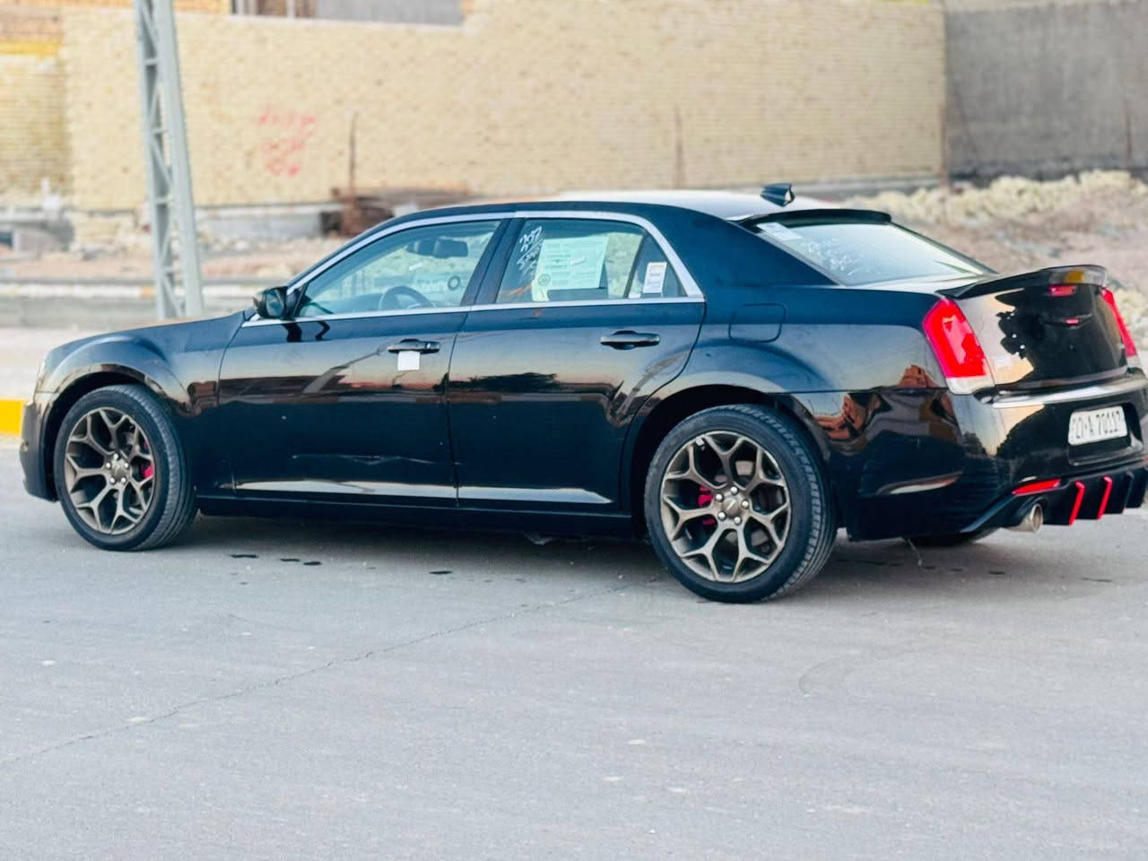 للبيع اوباما مرمز 2017 رقم ذي قار نگليزي  حره تحويل دولي وارد امريكي بيهة جاملغ وبنيد تبديل اصلي  مواصفات السيارة شاشه كبيره كامره دوار كشنات جلد كهربائي ويل كب كروم حواجب عل لايت وبعد مواصفات هواي السعر152وبيهة مجال اي استفسار مكان السيارة ناصريه ***********
