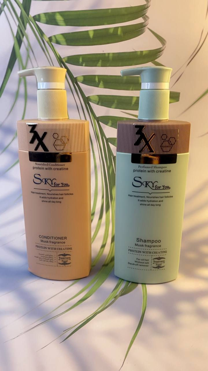 شامبو "سكاي فور يو" (Sky For You) المعطر، 🧖🏻‍♀️🚿

وهو مخصص للعناية بالشعر ومعالجته بالبروتين والكرياتين. يتميز هذا النوع برائحة المسك، وهو مصمم خصيصاً للشعر الدهني، حيث يعمل على تنظيفه بعمق وتغذيته. 🌿💕🩵

المكونات الأساسية: يحتوي على البروتين والكرياتين، بالإضافة إلى الكولاجين النقي والزيوت الطبيعية لتقوية الشعر من الجذور حتى الأطراف.. 🚿🧖🏻‍♀️

خالٍ من المواد الضارة: يتميز بأنه خالٍ من الأملاح والسلفات (Sulfate-Free) والكبريتات، مما يجعله مناسباً للشعر المصبوغ والمعالج.🤍💙

الفوائد العلاجية:
يعمل كـ مزيل للقشرة.
يغذي بصيلات الشعر ويساعد في تقليل الهيشان والتطاير.
يضيف ترطيباً ولمعاناً يدوم طوال اليوم.
مناسب للشعر التالف، المتقصف، والمصبوغ.

بلد المنشأ:  منتج ايطالي  🇮🇹
#شامبو_سكاي_فور_يو #معالجة_تساقط_الشعر #يوجد_لدينا_خدمة_توصيل_لكل_العراق🌹 #حله_سماوه_النجف_ناصرية_كربلاء_بصره_بغداد #بغداد_بصرة_موصل_كربلاء_اربيل_نجف_الكوت


**إذا كنت صاحب هذا الإعلان وتريد حذفه لأي سبب، رجاءا أرسل رسالة إلى الدعم الفني**