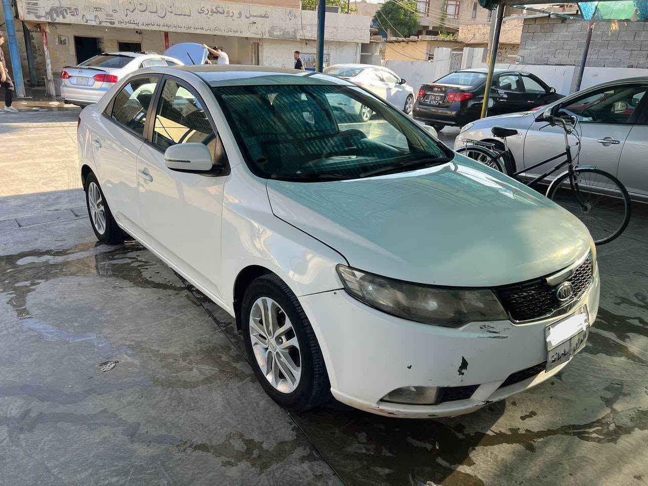 کیا سیڕاتۆ مۆدێل ٢٠١١
سەیارەکە سیستمی غازی ئیتاڵی بۆ بەستراوە
سەیارەیەکی زۆر ڕێک و پێک و بێ عەیبە سێ پارچەی پێشی پەمپە ناوی نەگرتووە دوسێ جێگاشی تەعدیلە گێڕ و مەکینە بەشەرت تەبرید بەشەرت 
ژ م *********** السليمانية, العراق
