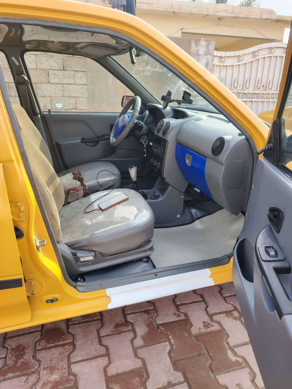 سلام عليكم سايبه ٢٠١٦ باسمي تحويل مباشر سياره مكفول منعده بارد موضح بل صور مكان السياره بغداد ***********
