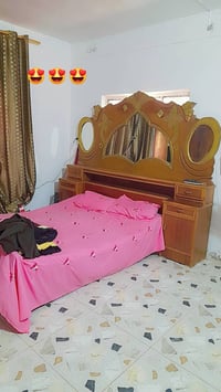 غرفة اخشاب • عراقية • للبيع