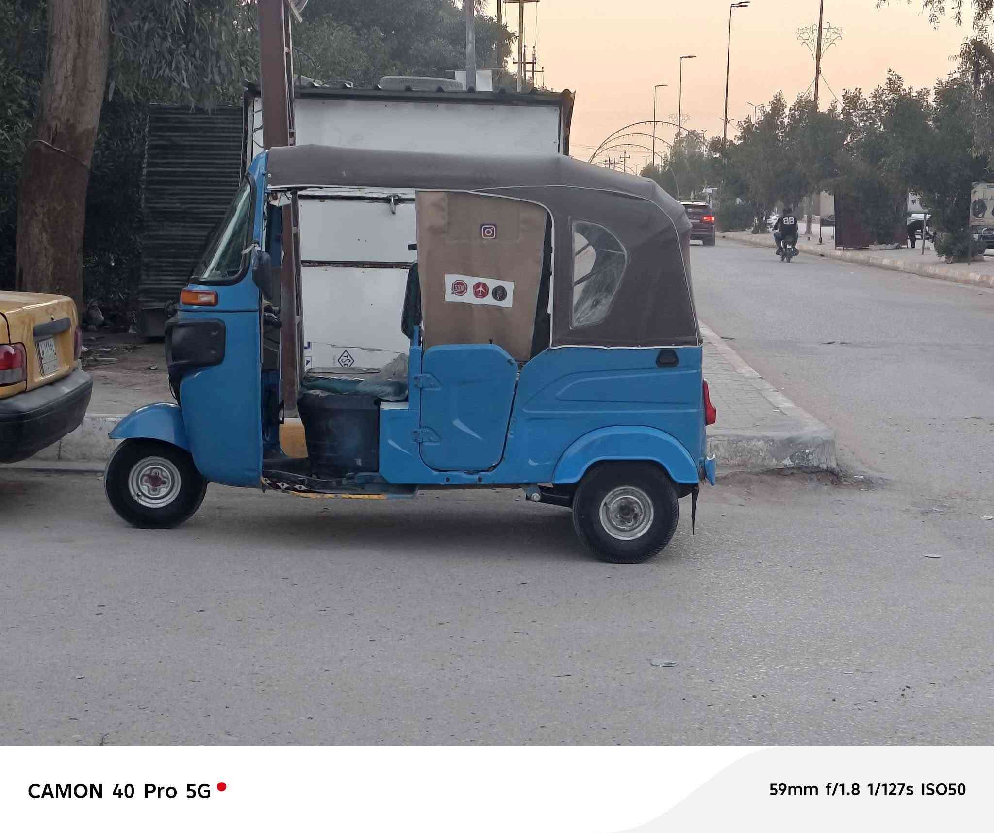 السلام عليكم  تكتك 2021 اورق
كفاله عامه ماعده بم لاليت 
مكينه تجفيت جديد اول مرا تجفت شركه 
خير من الله ربع مذب عليهه
ملاحضه بيهه خياس بل المشط بس هاذ الجوه جاملغ 
استفسار ***********
