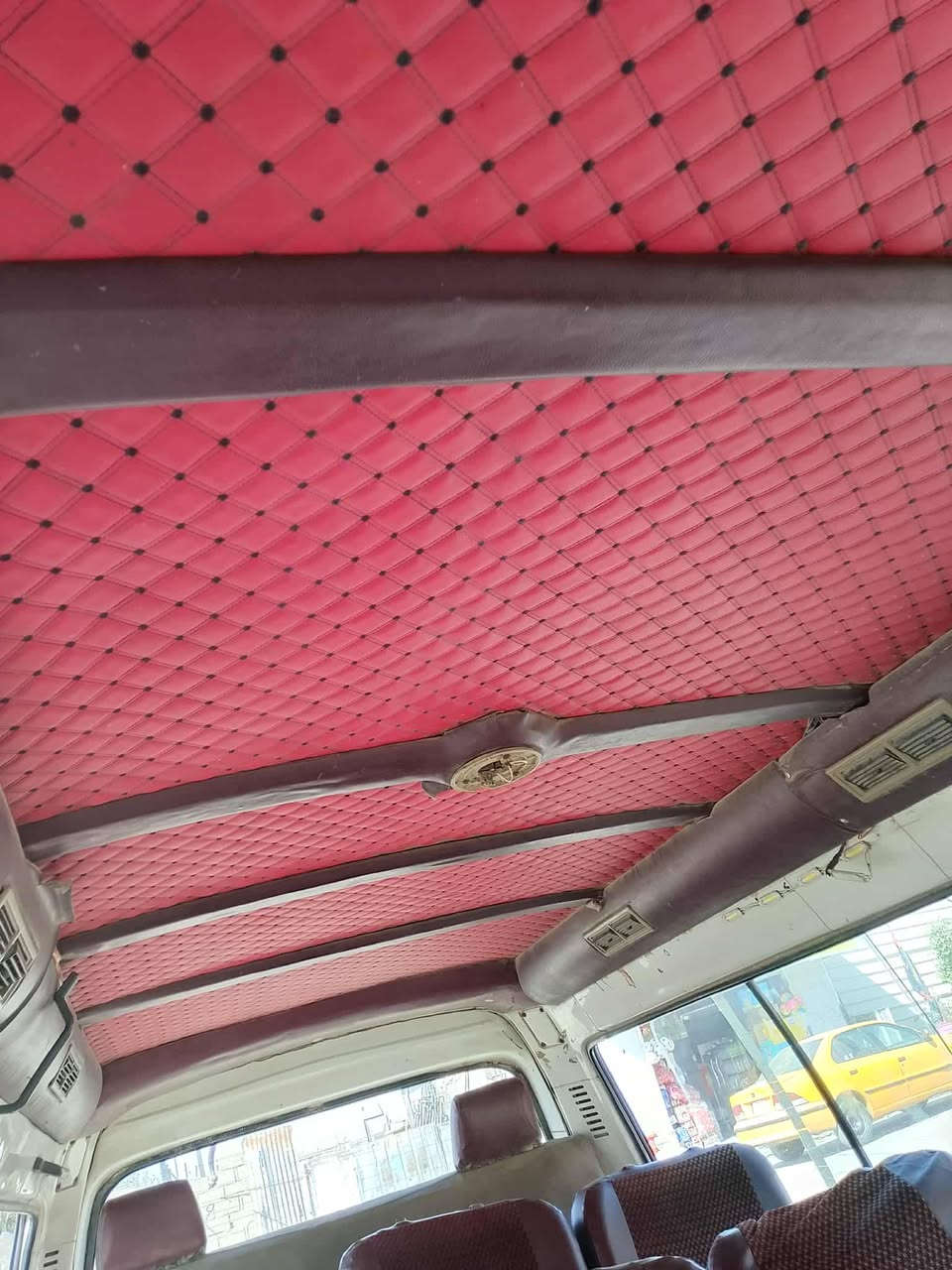 سلام وعليكم فتون موديل10 فراشة رقم تستلام نكليزي السعر 40 شراي يتصل ويدلل ***********
