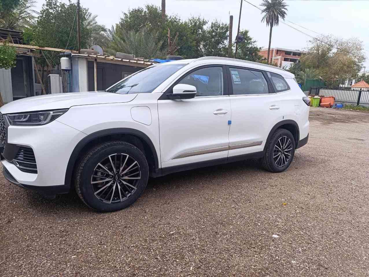 كوردي و عربي
شيري تيكو ٨ بلكن هايبريد 2024
سيارة رقم اربيل بسمي 
شرت تحويل
فول فول مواصفات
1_مريات شفت و رادار
2_ئياشرة بالمراية
3_رادار امامي
4_۳محركات كهرباء . شحن . بنزين
5_مانع انزلاق
6_مانع اصتدام
7_داتاشو
8_كشنات كهرباء
9_كشنات تدفيئة و تبريد
10_باب خلفي شفت كهرباء
11_ئوامرالصوتية
12_سقف بانورامي
13_ويل ۱٨
14_مثبت السرعة ئوتو
15_ئوتوهولد
16_ئوتوستارستوب
17_بريك بصمة
18_بصمة و شغال
19_٤جام كهرباء و ئوتو
20_٥ كاميرات
21_حساسات امامي و خلفي
22_لايتات زينون و ئوتو
23_ تبريد قطعتين ثلج
سيارة ماشية 18كيلو و سيارة علی وضع الشريكة

سعر ۳۲ ملیون و شوية مجال للتفاوض
للئستفسار 
***********
*********** كركوك, العراق
