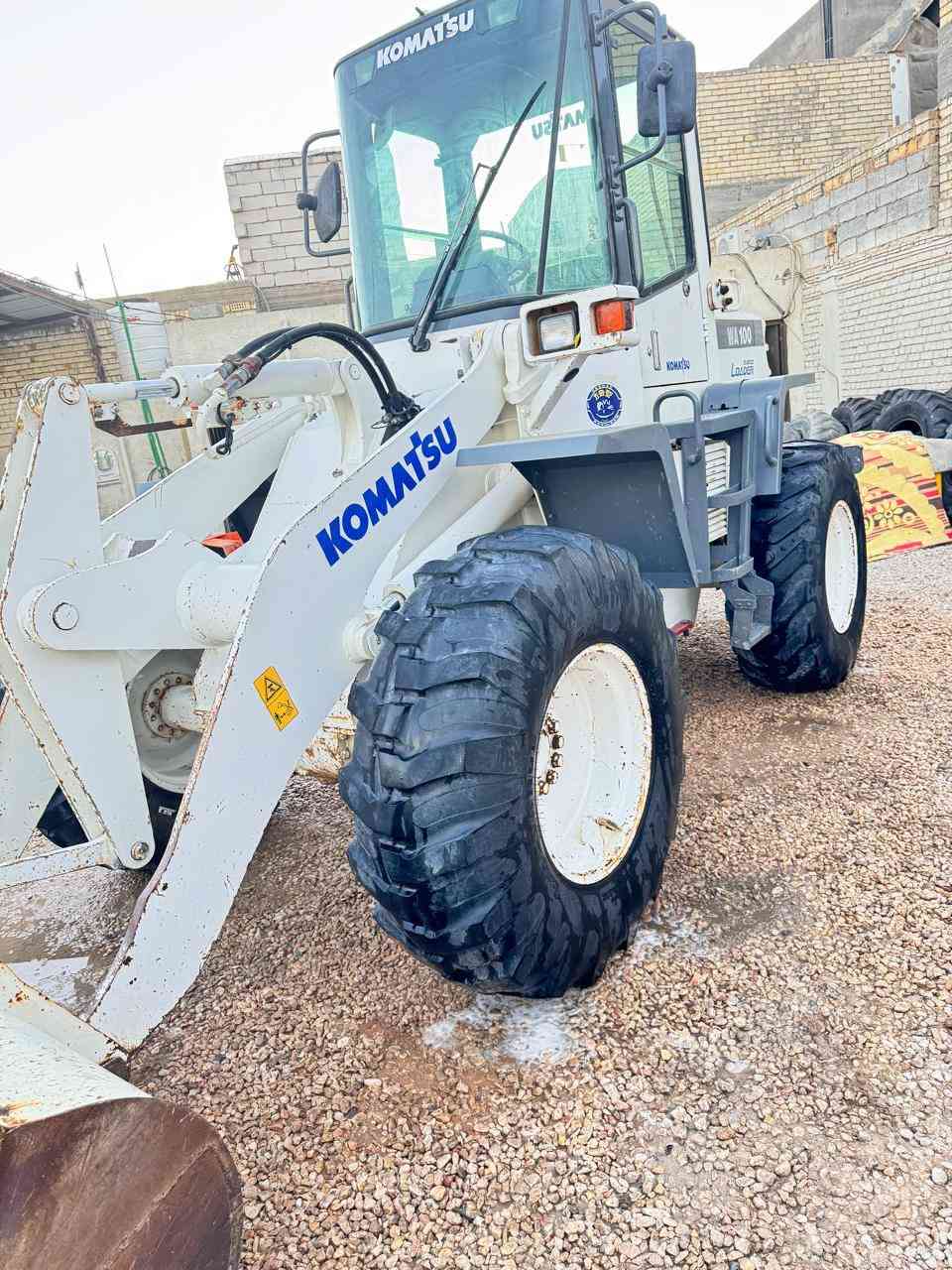 دخول جديد كوماتسوه حجم 100
كير ميكانيكي محرك 4سلندر كمنز تبريد العنوان 

العنوان النجف شارع المطار معرض الإخلاص للمعدات الثقيله 

***********

***********

المستورد إبراهيم الغزالي
