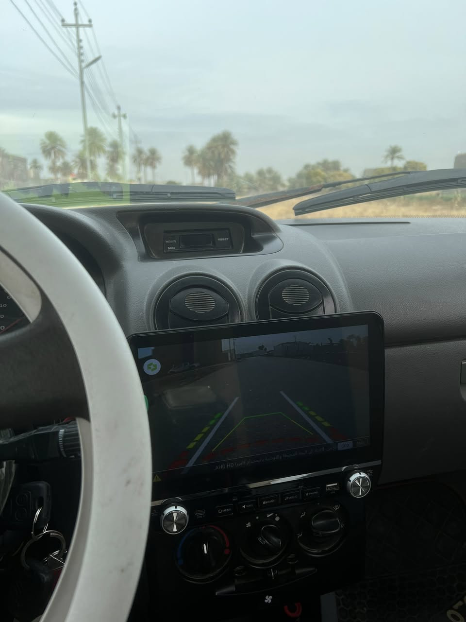 سايبا موديل 2012 رقم جديد سنويه لحد 2030 
كاملة مكمله كير ومحرك بلجيس 
عليها منظومه زنون رهيبه 
تخم تاير جديد 
كامره خلفيه 
شاشه تاب وي اخر اصدار ابل كار بلاي وخرائط كامله 
كهربائيات كامله 
تاخذها ربع متصرف عليها مال جناي 

السعر المطلوب 30 ورقه قفلها المكان بابل حله الرقم ***********
