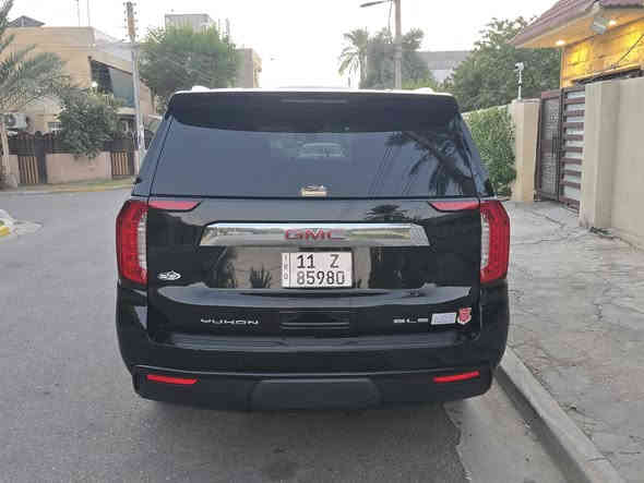 sle  يوكن 
شكل الدينالي 

موديل 2022

المواصفات 
بصمه 
7 راكب 
٣ قطع تبريد 
داخل صاج 
ويل ١٨ 

شاشه جديدة
عينه كيجات دينالي 
حساس امامي خلفي 
تشغيل عن بعد

ماشيه 50 الف  ميل 

حادثه موضح بلصور فقط جاملغ فقط
راديترات وبجم وغاز التبريد بلاد

السعر 425ورقه  وبيها مجال 

مكان السياره بغداد حي الاطباء بلجهاد قرب خدمي شارع المطار
للاستفسار ***********
