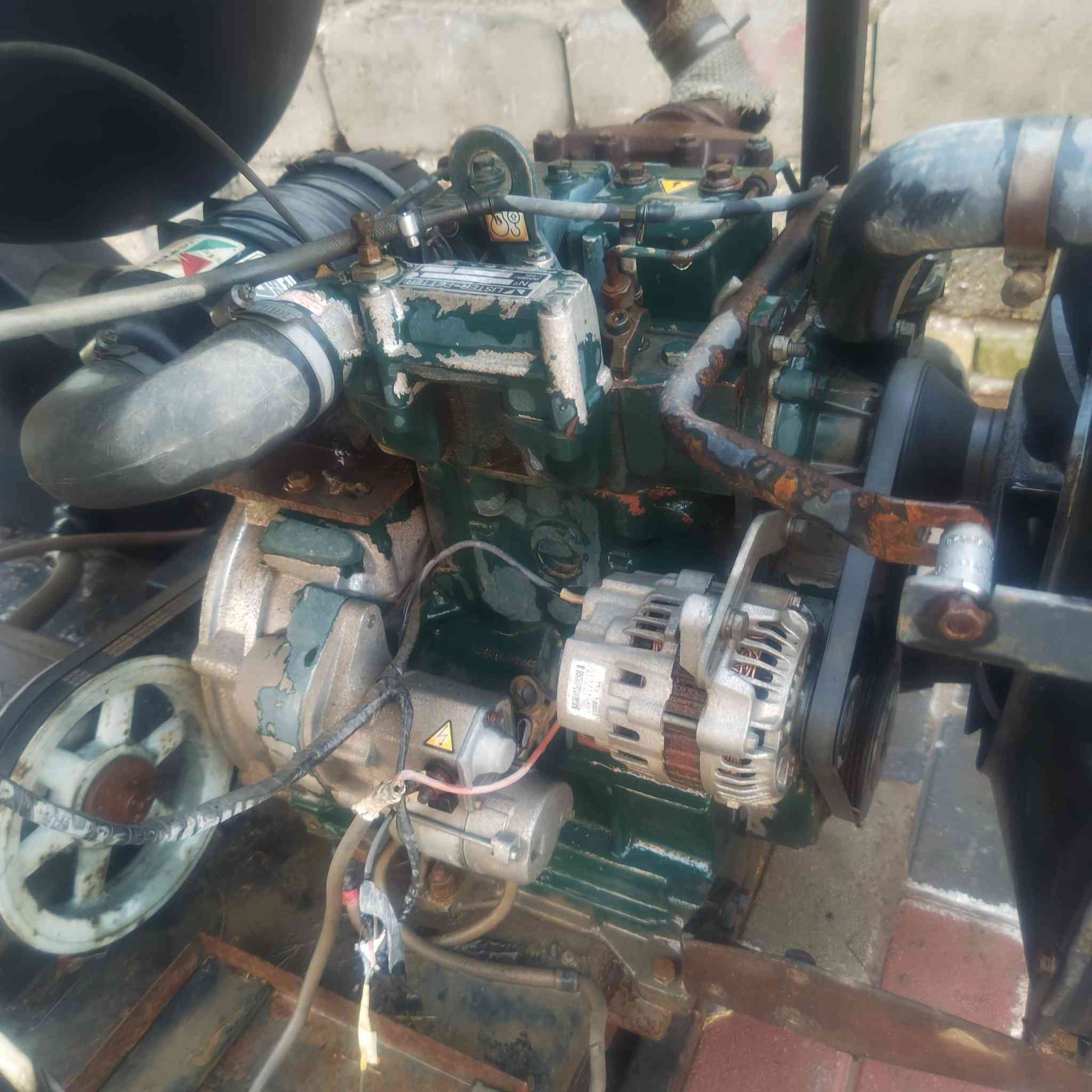 فاره غسل محرك لستر 2 بستم ضقط 4000 صلف بويلر تدفئة ماء ديزل ماركة كارجر امريكي والضاقطة ايطالي سعر 5 مليون تخدمة يتصل 
*********** موجود توصيل
