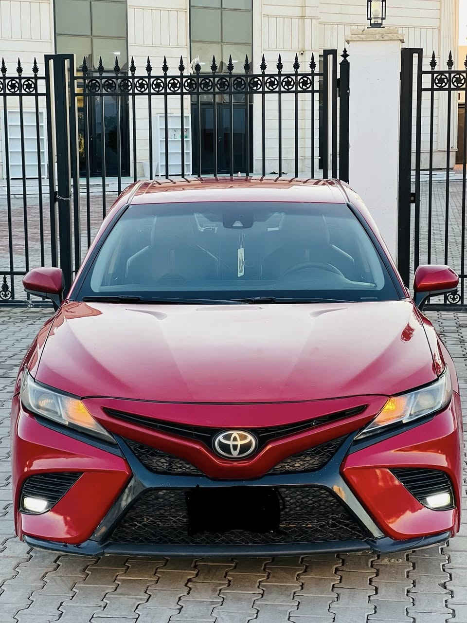 السلام عليكم
للبيع بسعر مناسب 
اعتذر عن القسط والوعده 
كامري 2019 se
لون احمر 
بيها قطعه ونص صبغ فقط بدون اي دواخل وصور الضرر بلمنشور
محرك 2500 بدون فتح بدون عيب شرط 
كير شرط 
صدر تايرات تبريد كله شرط 
السياره بعدها بحاله الوكاله 
رادار موجود وشغال 
تحديد مسار 
شفتات ستيرن
مثبت سرعه 
نضام ايكو
ومواصفات ال se معروفه
سعر 163 وبيها مجال 
ملاحضه ماكطع سعر بتلفون نجي وتشلع عيوني
 والسياره شرط الفحص وين ميعجبك  
مكاني صلاح الدين تكريت
***********
