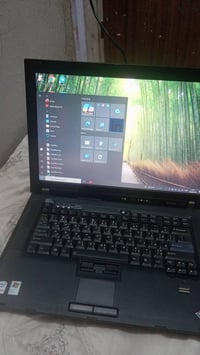 لينوفو • ويندوز 10 • تشتغل بالكهرباء