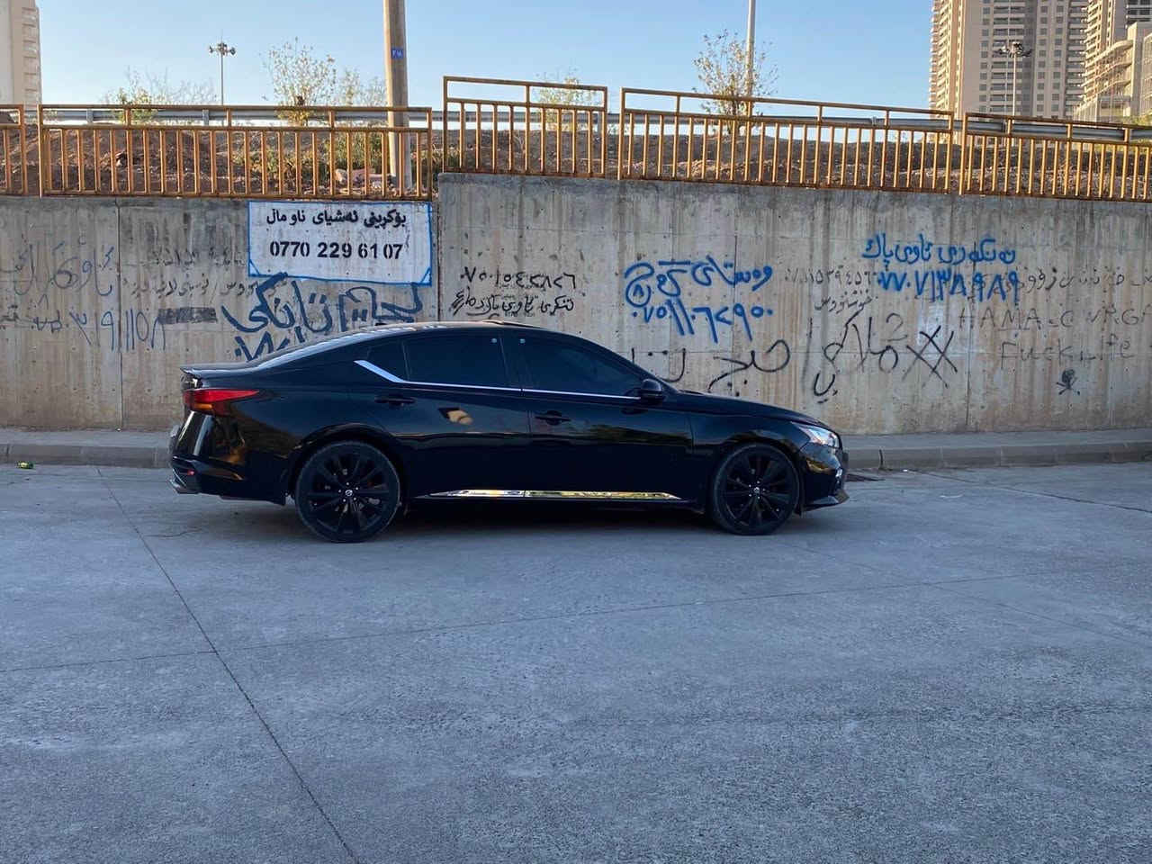 نيسان التيما موديل ٢٠٢٢ مواصةفات sr plus واتا قةبات مواسةفات  بةسمه شةغال سلايت كوشن هيتةر كوشن جلد كوشن كارةبا سوكان شةفت ئوتؤ ستوب كاميرا هةموو گياني بةشةرتي يةك مانك سةيارةكة پيش كةپسه دوو پارجةي بوياغه سةيارة خةلةو شت هيج هيجي نييه سةنةوي و شتي نوييه گير مةكينة بةشةرتي ١٠ فيتةر مالي دوسته لةسليمانيم 
*********** السليمانية, العراق
