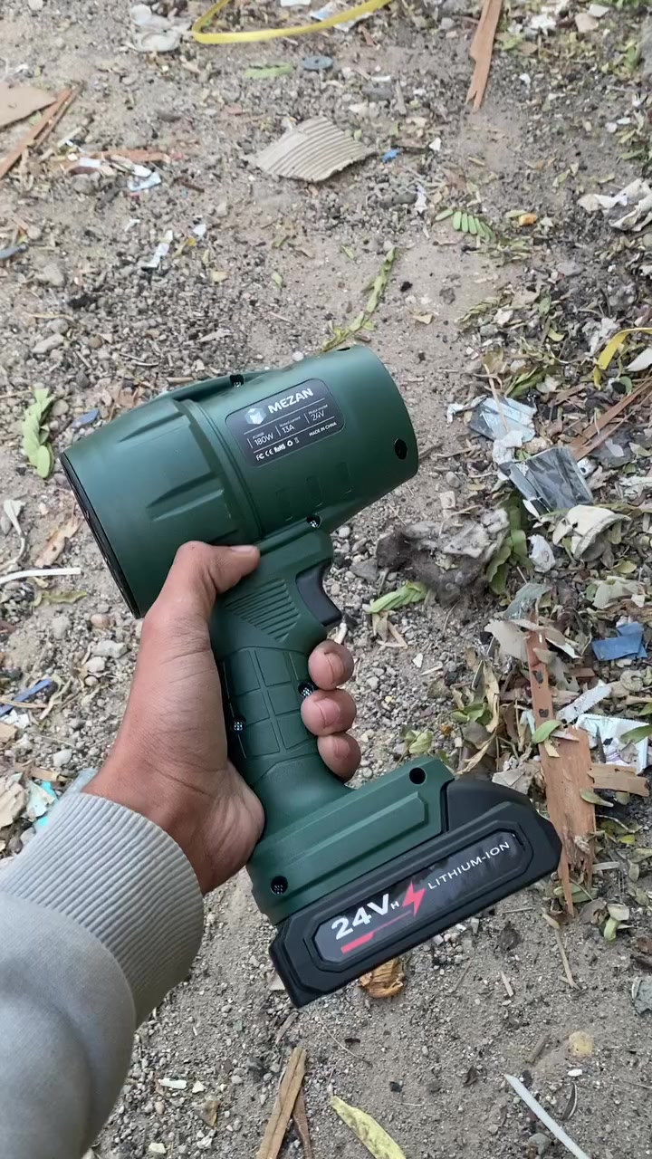 بلاور هوا بهذا الجمال وهاي القوه
بطارية ليثيوم 24  V  حقيقي 
القدره 180 W  
سرعه دوران 32000
سعره فقط ١٨ الف مع التوصيل


**إذا كنت صاحب هذا الإعلان وتريد حذفه لأي سبب، رجاءا أرسل رسالة إلى الدعم الفني**