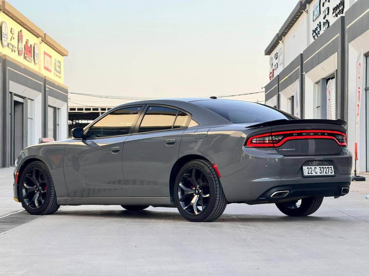 سلام عليكم...
جارجر sxt 2019 كندي كيجها 260 

لمواصفات:-
 V6  3600 -
- شاشة معلومات
- كامرة دواره
- حساس خلفي
- كشنات أمامي تدفئه تبريد
- كشنات لخلفيه تدفئه
- كشنات لأماميه كهرباء
- ستيرن هيتر
- خزن ميموري
- لد زنون LAD
- سستم صوت ألباين
-  مثبت سرعة
صبغ فقط ربع الباب بدون  دواخل 
ماشيه 80 الف 
سياره بل لايلون شرط ملاحضه مابيها مال بيت
بيها كتاب تضليل من المرور

للاستفسار اتصل فقط ع ارقام ***********

***********
