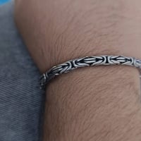 محابس • ٣٥غرام • ايد ضخمة