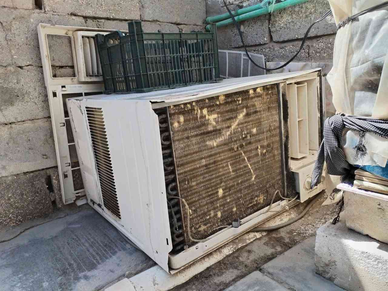 غراض للبيع
شاشة بلازمه حجم 32 السعر 50
مكيف 2طن السعر 130
حاسبة السعر 50


**إذا كنت صاحب هذا الإعلان وتريد حذفه لأي سبب، رجاءا أرسل رسالة إلى الدعم الفني**