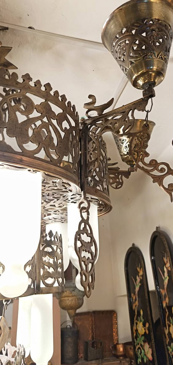 بسم الله ماشاء الله، ولا حول ولا قوه الا بالله، إنما الخير والعوض من عند الله.
............................

مساءكم سعد وهنا، رمضان كريم، قلت اهنيكم برمضان بالقمر ده.

............................

للبيع بإذن الله:

- نجفه نحاس ٣ أدوار، زجاج نفخ مصنفر، قديمه جدا جدا جدا.

................................

الحمد لله حمدا كثيرا طيبا، نحمده ونشكره على نعمه وفضله علينا.

إستمتعوا معايا، التفاصيل بالفيديو،،،،


**إذا كنت صاحب هذا الإعلان وتريد حذفه لأي سبب، رجاءا أرسل رسالة إلى الدعم الفني**