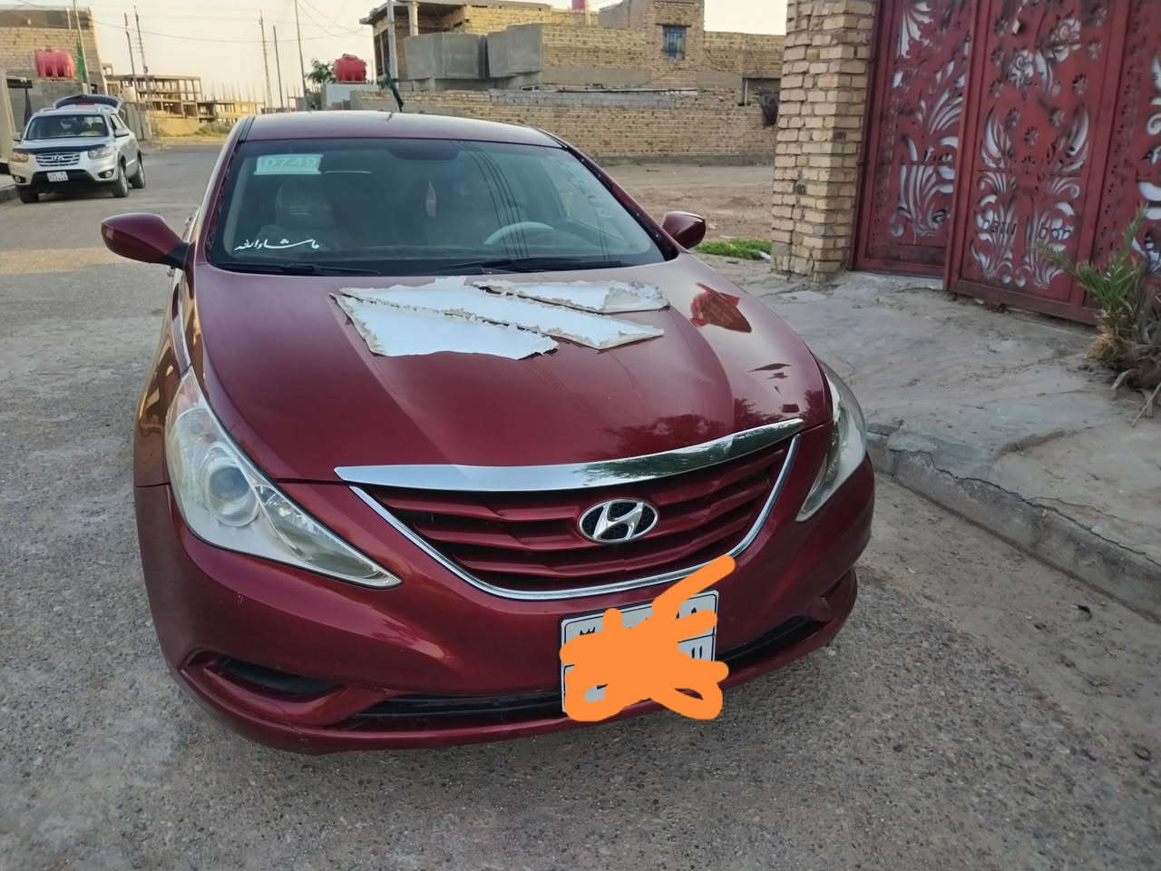 سلام عليكم
سوناتا مديل 2014 اصل ماشيه 50الف 
 سياره شرط كارتون بعده بريحت شريكه
 ادوات ادوات 
كصه جنطه دخول جديد  سياره جديده كلش احله من صور جاهزه
 من كلشي مكينه كير كفاله 
تبريد ثلج حداده تخم  سبير شرط ما نازل
تايرات جدد مكينه 2400  دوش بانزين بانزين اصل
  لد امامي دواخله زيرو
  متوم شمالي 
السعر 50وبيه مجال 
هاتف *********** 
مكان العماره كميت
