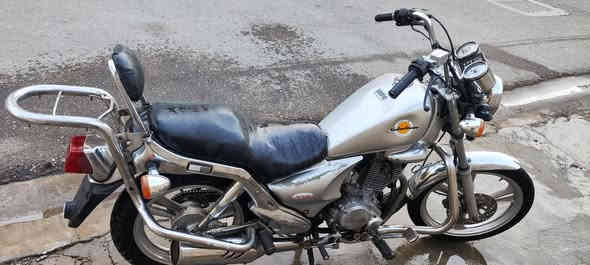 السلام عليكم...
دايلم للبيع مثل ما موضح بل صور كلشي شغال كهربائيات سلف تايرات جديده السعر واتساب ***********
