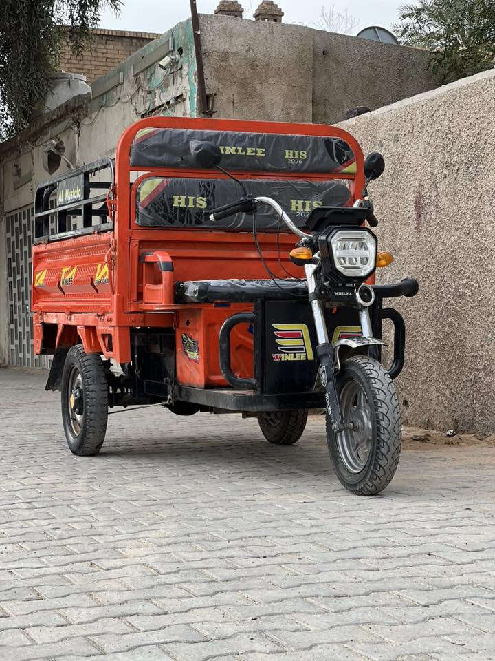 ً
سلام عليكم شباب ستوته شحن البيع ستوته كامله مكمله كلها شغاله او اي نقص مابيها ع فحص كهرباء شغاله  كل عيب مابيها تجي وتفحص وشوف بعينك مواصفاتها 
 موديل 2025
البطاريات 5  45 امبير ع فحص وجدد 
شاحنه جديده بعدها بل كارتونه 
دبل اشاره 
رجوع الخلف 
السرع 1.2.3
لايتات عالي ناصي 
لونها مميز 
وصل المعرض موجود 
نضافه كدامك بل صور 
 

اي استفسار تصالً

***********

مكاني بغداد
