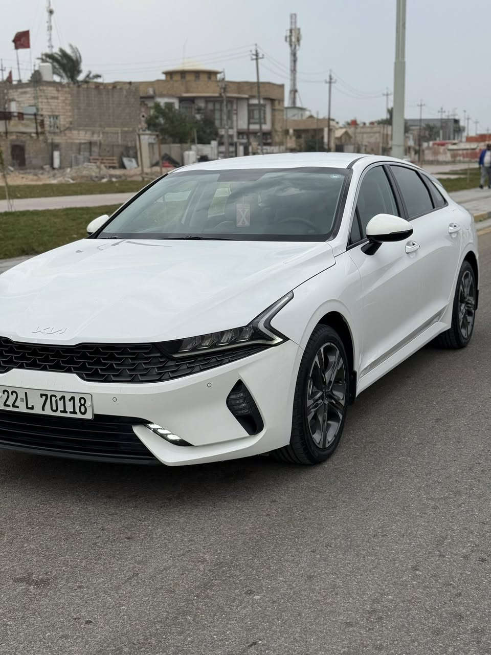 كي فايف للبيع مديل 2023 خليجي
محرك 2000 رقم اربيل كفاله عامه ماعده بارد كد خمس اصابع بلجاملغ الخلفي مايبين 
فول مواصفات ماعده البنراما 
بصمه تحكمات حساسات كامره 
سنويه لغايه 2028 ماشيه سياره 60 
السعر 196 وبيهه مجال قليل للشراي 
مكان سياره بصره 
رقم الهاتف ***********
