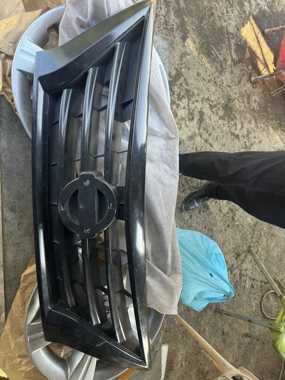 سلام عليكم تخم كبات سني هندي شباك سني بلاجكتورات ودليل ضمان ***********
