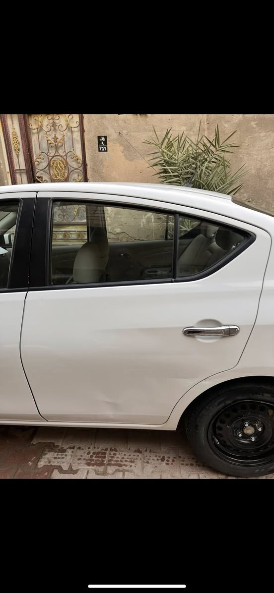 سلام عليكم نيسان سني هندي مديل
2021سياره فقد طخات بدون لا صبغ
ولا تبديل ولعرضانيه تبدلت بدون اي يرباك
سعر٩٣
لهاتف***********
مكان البصره
