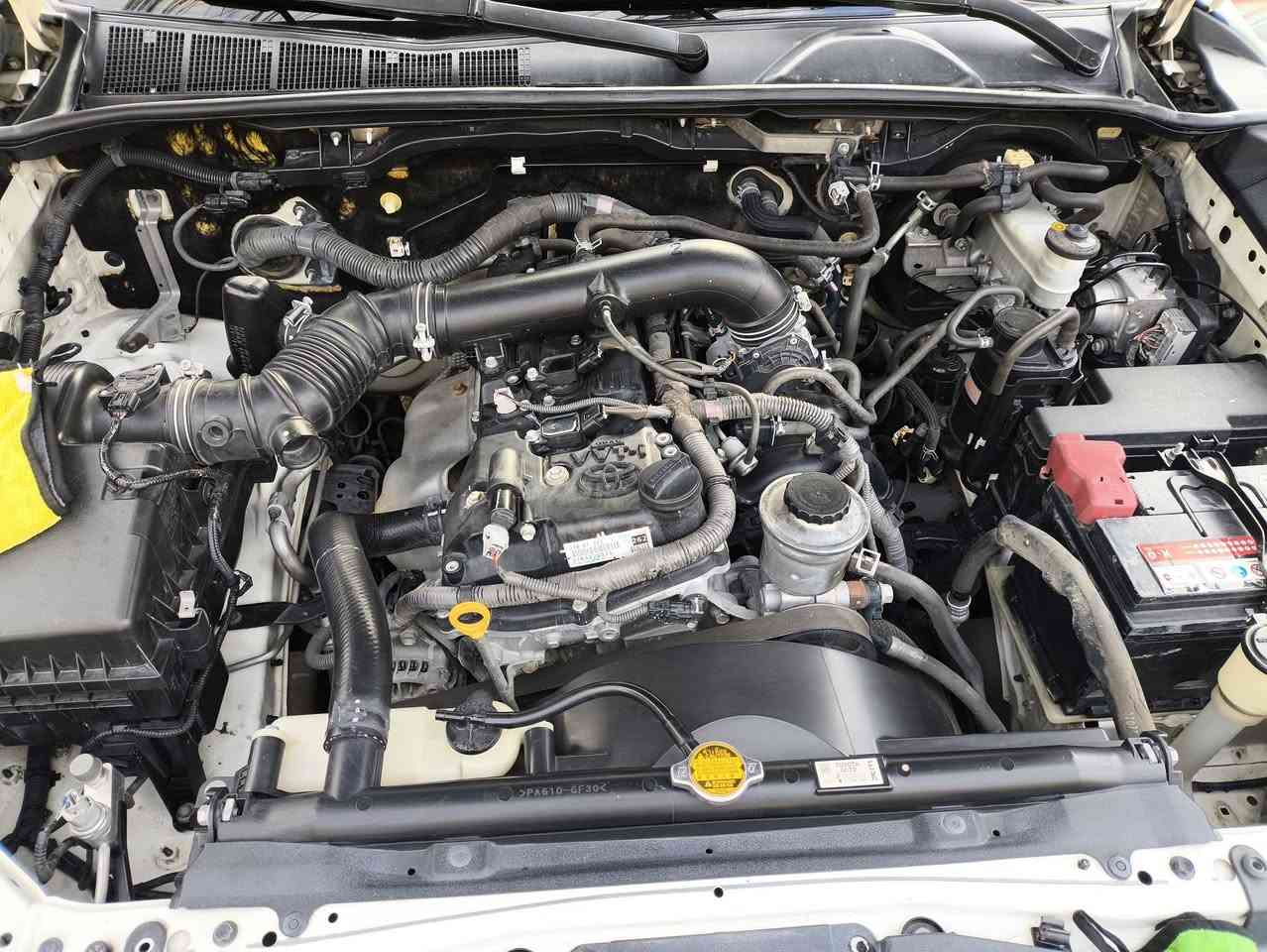 سلام عليكم هايلوكس للبيع موديل 16 سيارة حلوه وجاهزه مال جنايي سياره بيه بارد شويه بل  جاملق لخلفي وصبخ خفيف العنوان بغداد الاتصال واستفسار ‏‪0775 877 2333‬‏
