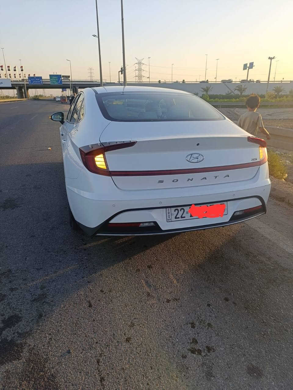 سوناتا خليجي 23
رقم أربيل 
ماشيه 31الف 
مكينه 2500
حساس امامي خلفي 
تحكمات ستيرن وشفتات سرعه 
كامره خلفيه مثبت سرعه 
شاشه كبيره 
كير بيانو 
تبريد خلفي امامي 
سياره مكفول كفاله عامه كارتون
السعر 200
وبيها مجال 
*********** البصرة, العراق
