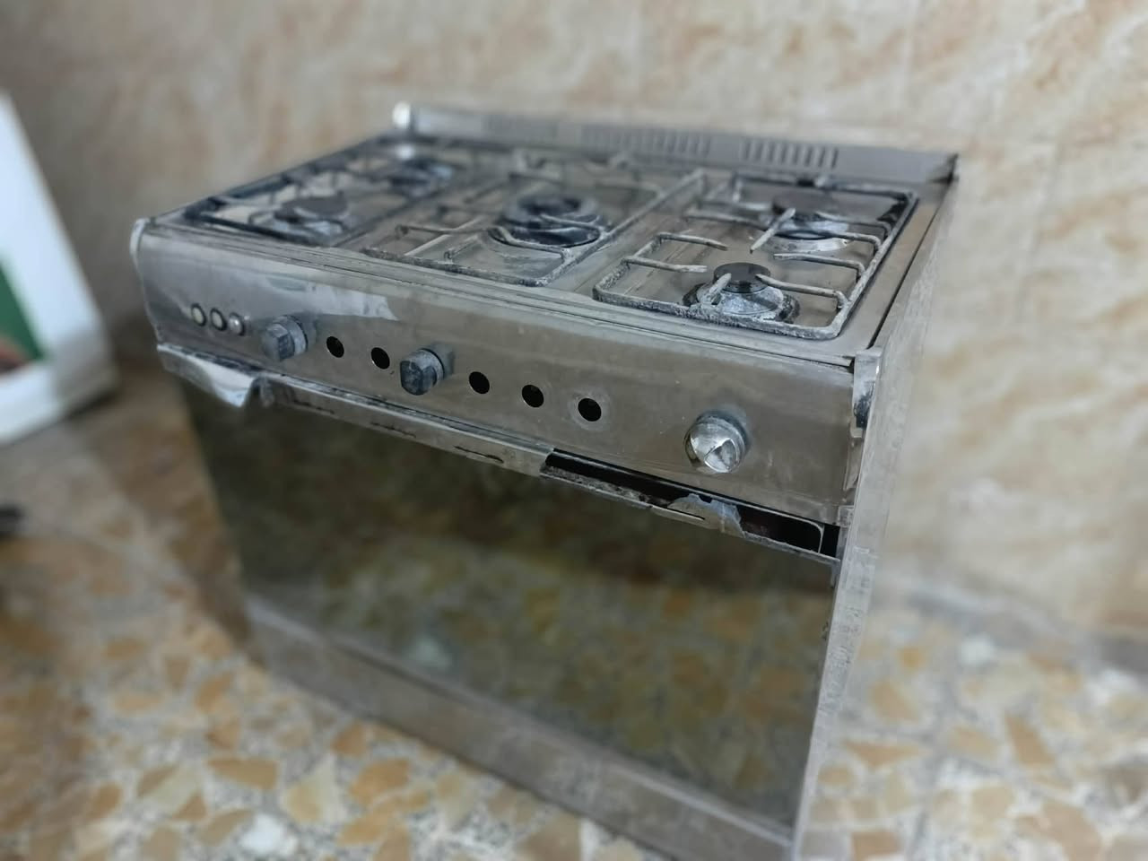 سلام عليكم غراض بيت للبيع اي استفسار خاص مفرد كلمن وسعره شلع 275 مكان بابل الحمزه الغربي


**إذا كنت صاحب هذا الإعلان وتريد حذفه لأي سبب، رجاءا أرسل رسالة إلى الدعم الفني**
