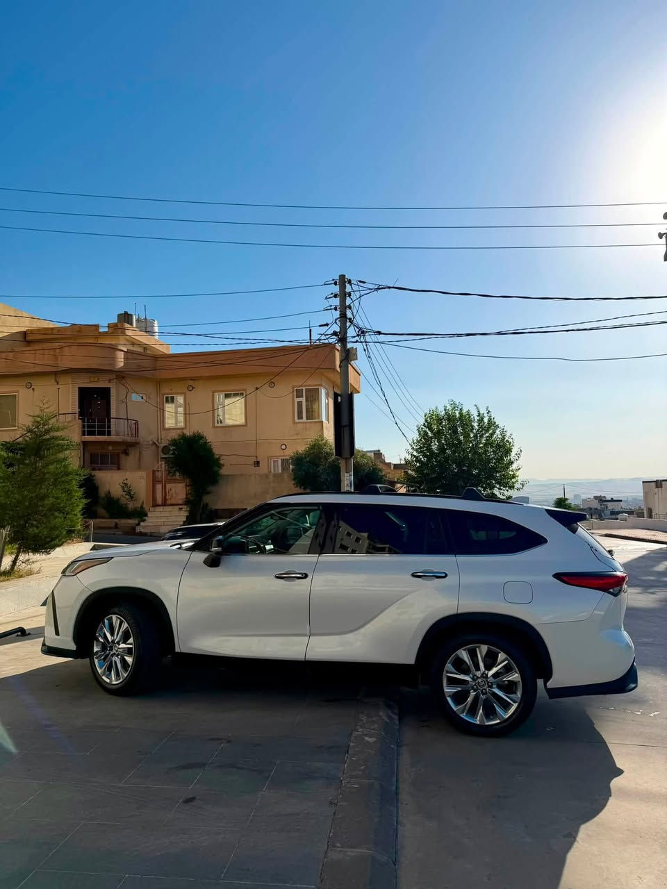 السلام عليكم للبيع
تويوتا هايلاندر Limited 2023

وارد امريكي 

ماشية 27 الف مايل

محرك توربو دفع رباعي 4X4

نظام eco sport normal

رقم الشاصي 5TDKDRBH1PS015652

السيارة مليانه مواصفات

تبريد تدفئه كشنات

سماعات JBL

شاشه كبير

فتحه

جنطه كهرباء

شاحن وايرلس

خمس كامرات

شغال

رادار أمامي وخلفي وجانبي

الستيرن هيتر والمري هيتر

جام الامامي هيتر

داخل بيج

الخ ....

مكانها السليمانية

السعر ٣٤٠ ورقة

اسیا ***********

واتساب ***********
